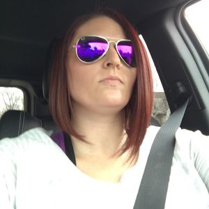 Meet your Posher, Andrea